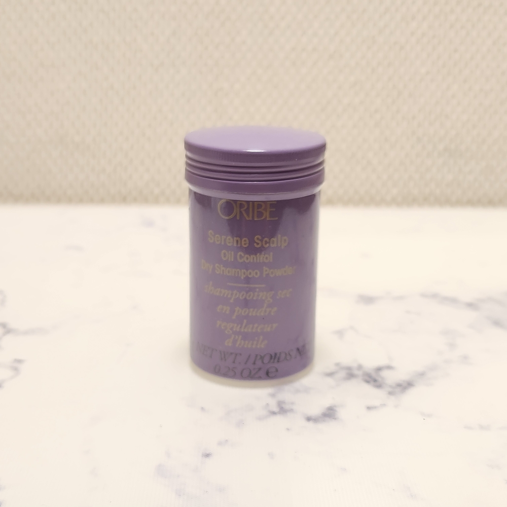 Oribe Serene Scalp Dry Shampoo Powder